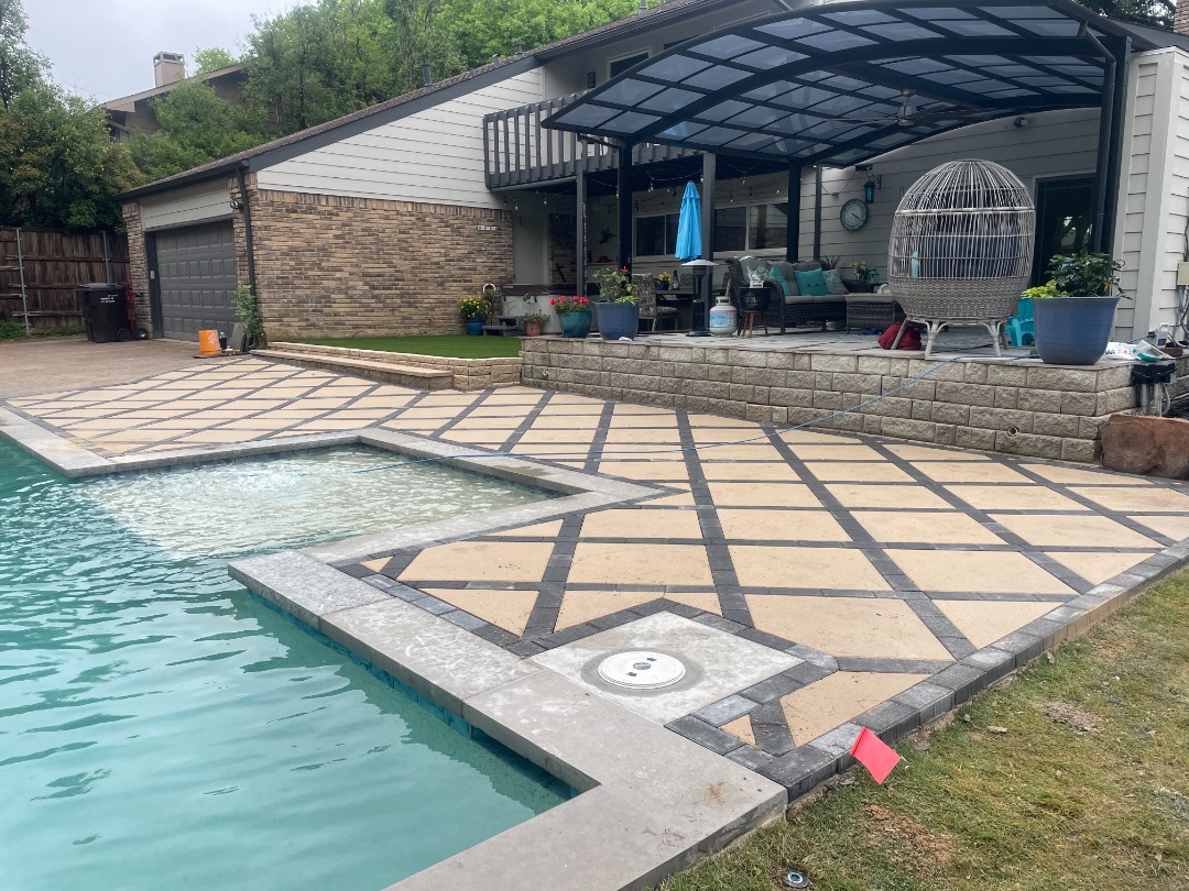 aeroscapesllc-outdoor-living-spaces-prosper An outdoor living space next to a pool to bring the perfect vibe for summer.